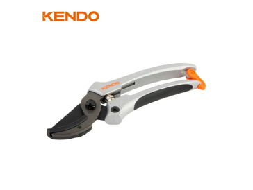What Is A Pruner Used For?
