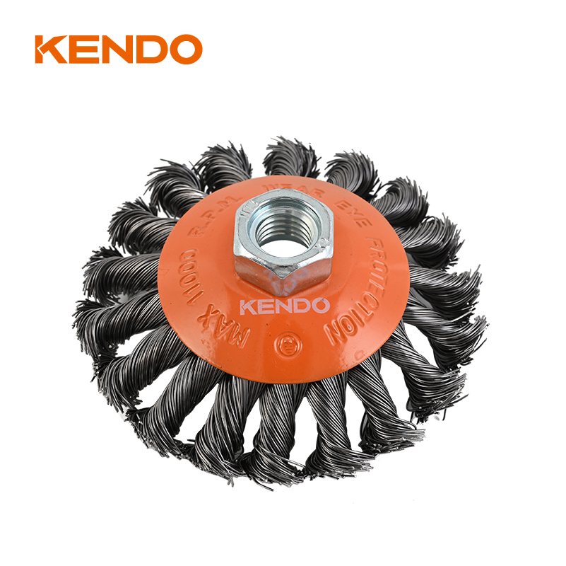 Bevel Brush, Knotted Wire