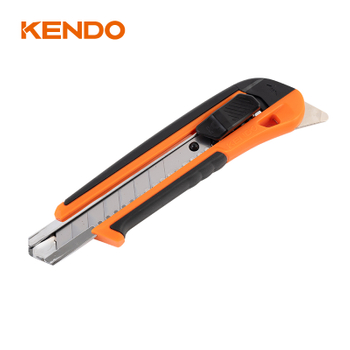 Snap off knife